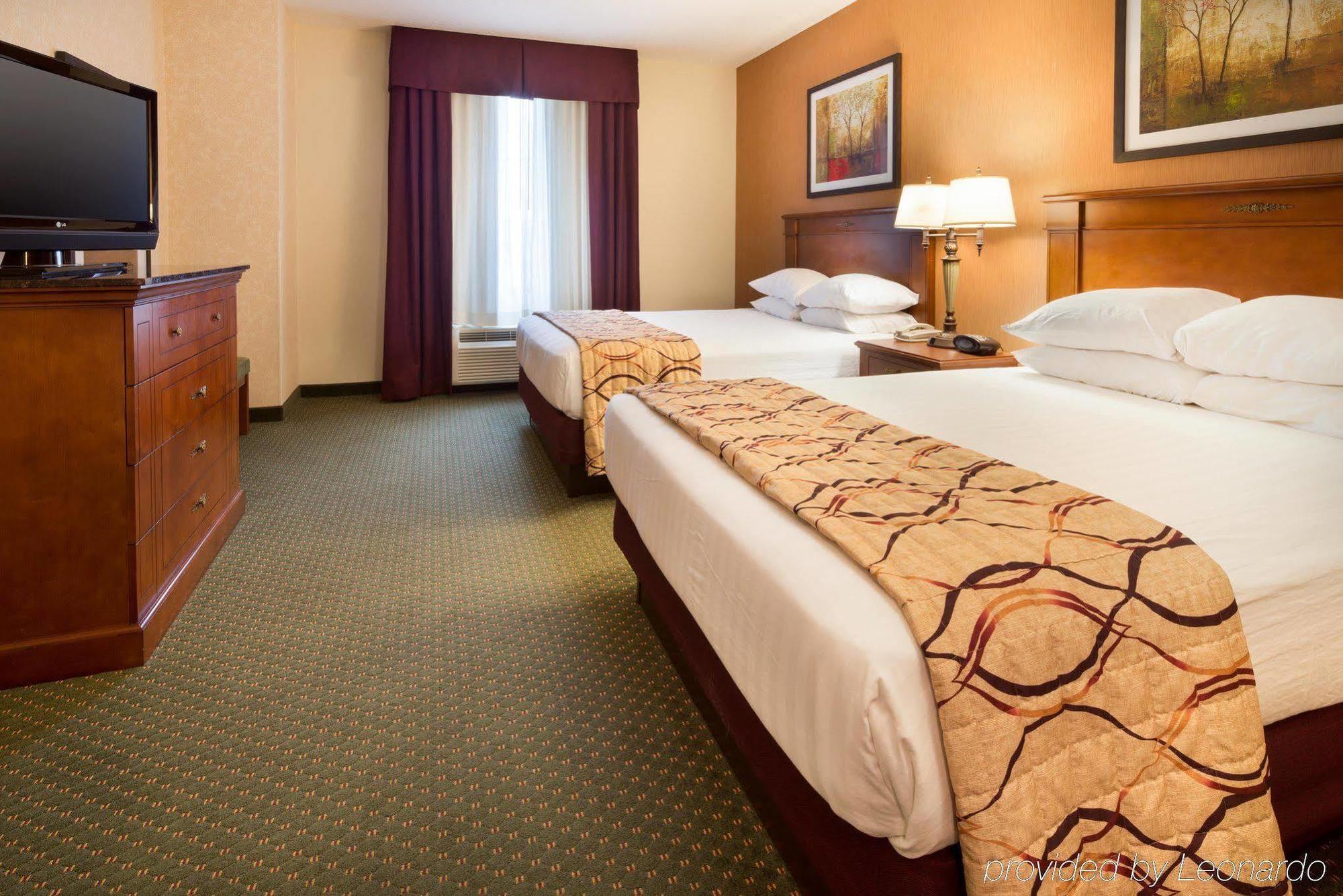 Drury Inn & Suites West Des Moines Exteriör bild
